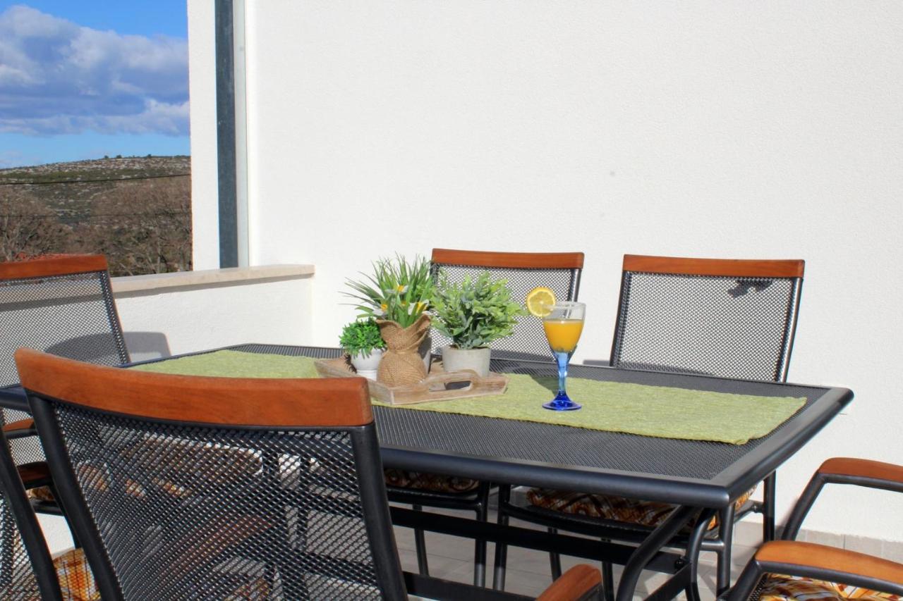 Holiday Home Ela Dracevica Luaran gambar